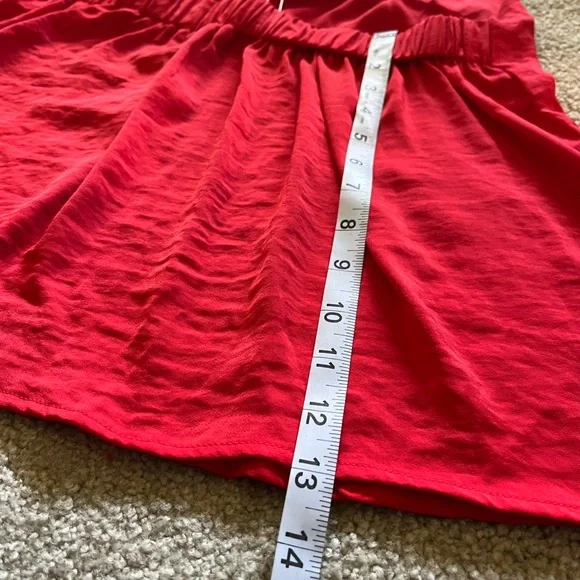 Glam Keyhole Red Halter NWT Large - Picture 8 of 11